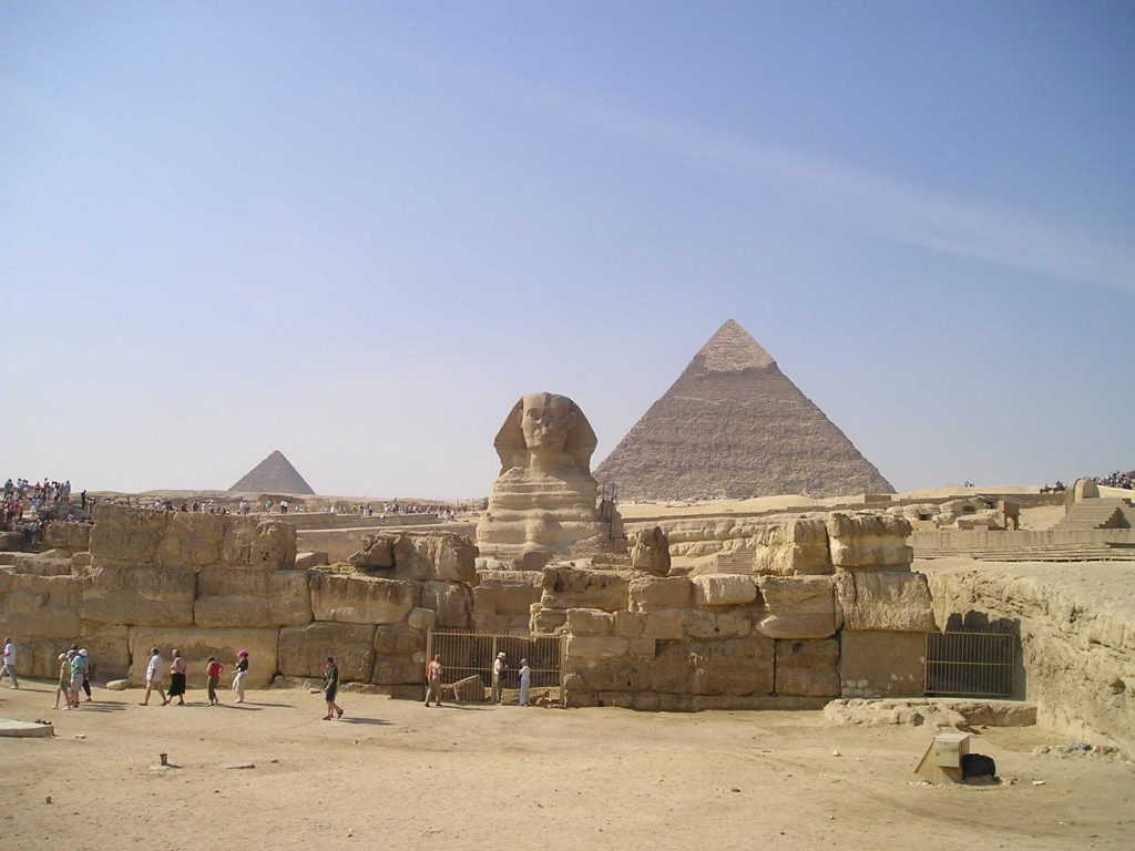 Private day tour to Cairo by car